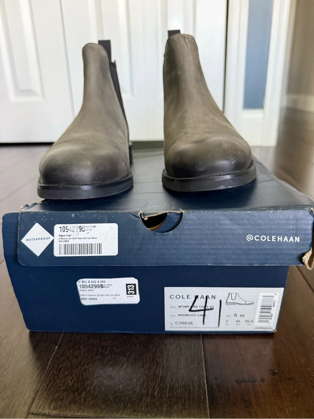 Cole Haan Men's Chukka Boots in Gray